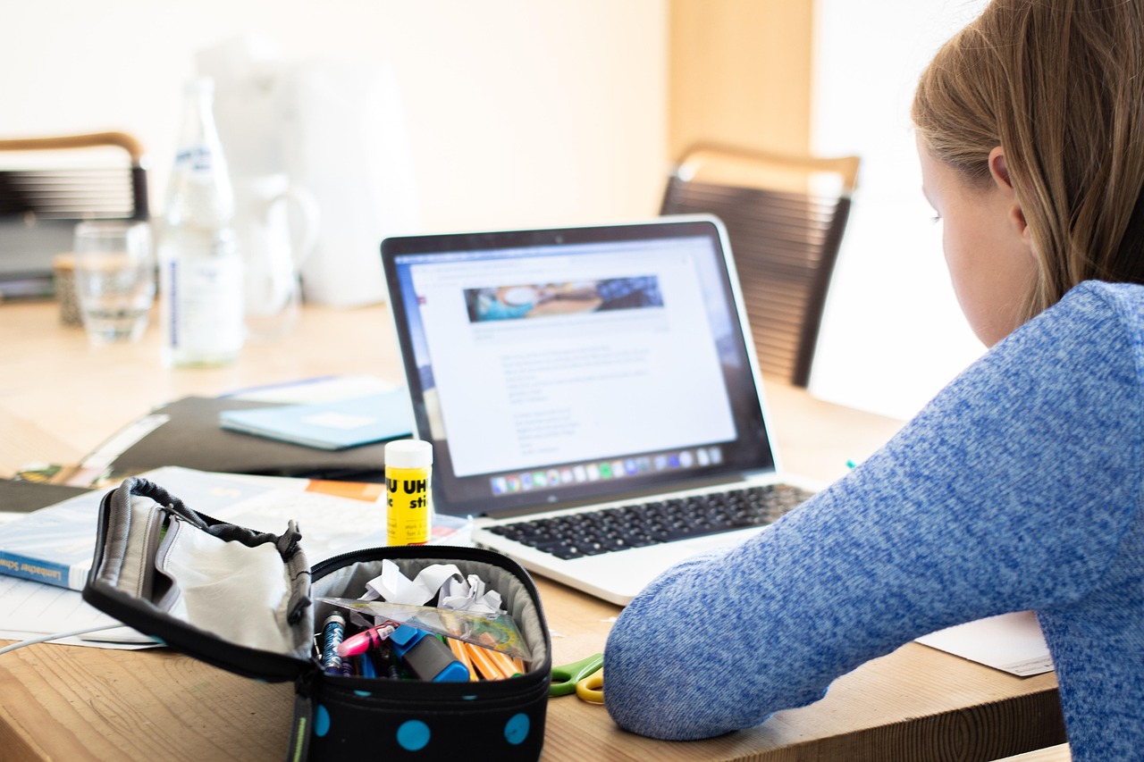{{LOCALE_SITE_TITLE}}